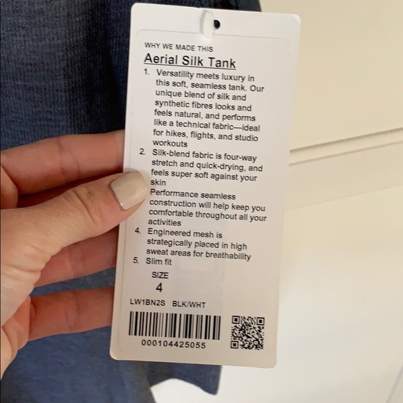 Lululemon aerial silk tank top size 4 nwt - Picture 5 of 5